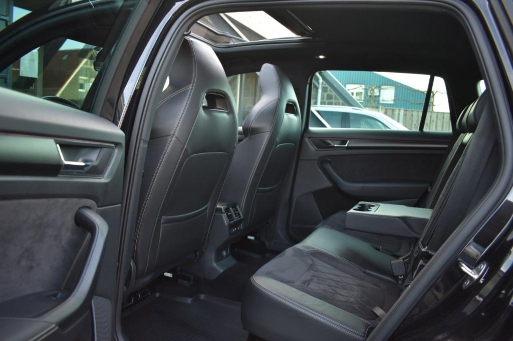 Skoda Kodiaq 1.5 tsi sportline | trekhaak | adapt. cruise | nap | canton | 