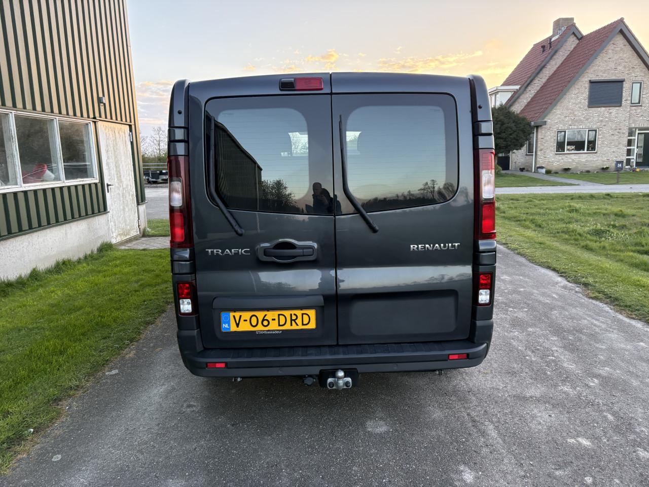 Renault Trafic l2H1 dubbele cabine automaat