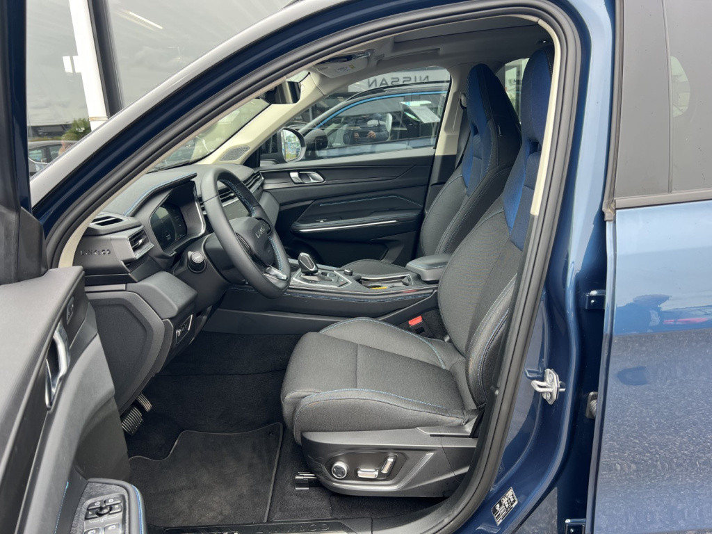 Lynk & Co 01 1.5 261pk plug in hybrid , panodak , 360gr camera, carplay