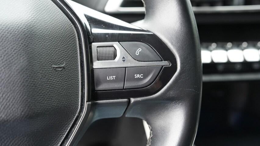 Peugeot 3008 1.2 puretech crossway