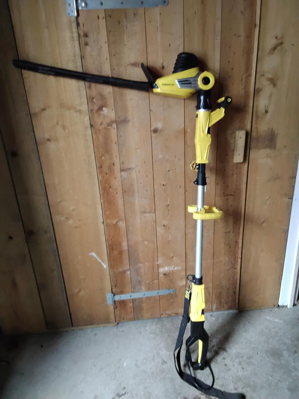 Elektrische stokheggenschaar