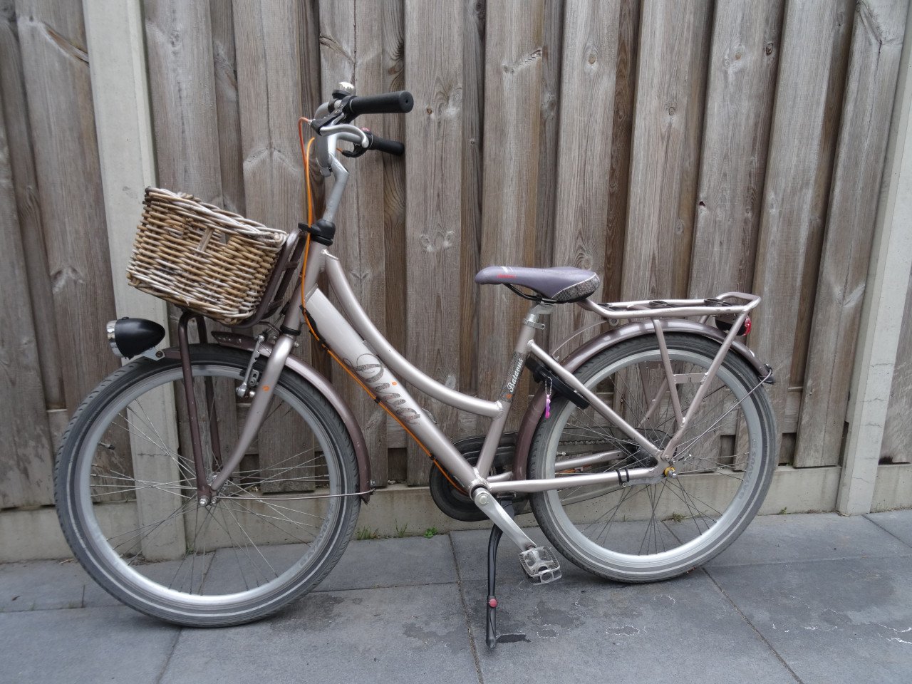 Batavus Diva 24 inch meisjesfiets 3 versnellingen