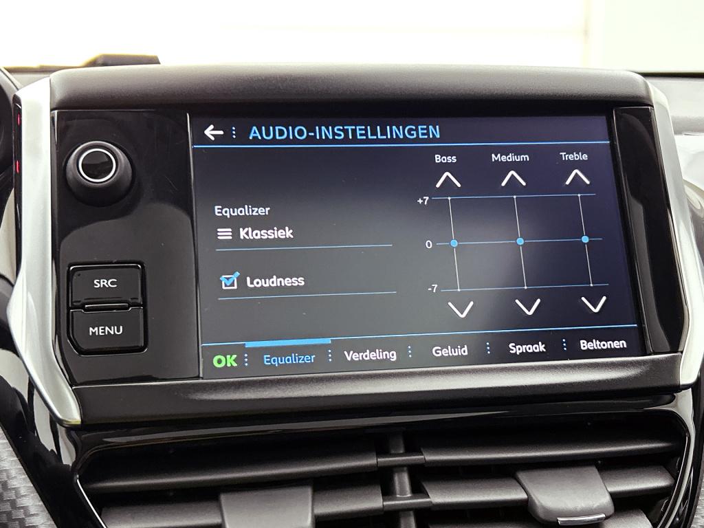 Peugeot 2008 110 pk allure | rijklaar | panoramadak | trekhaak | camera |