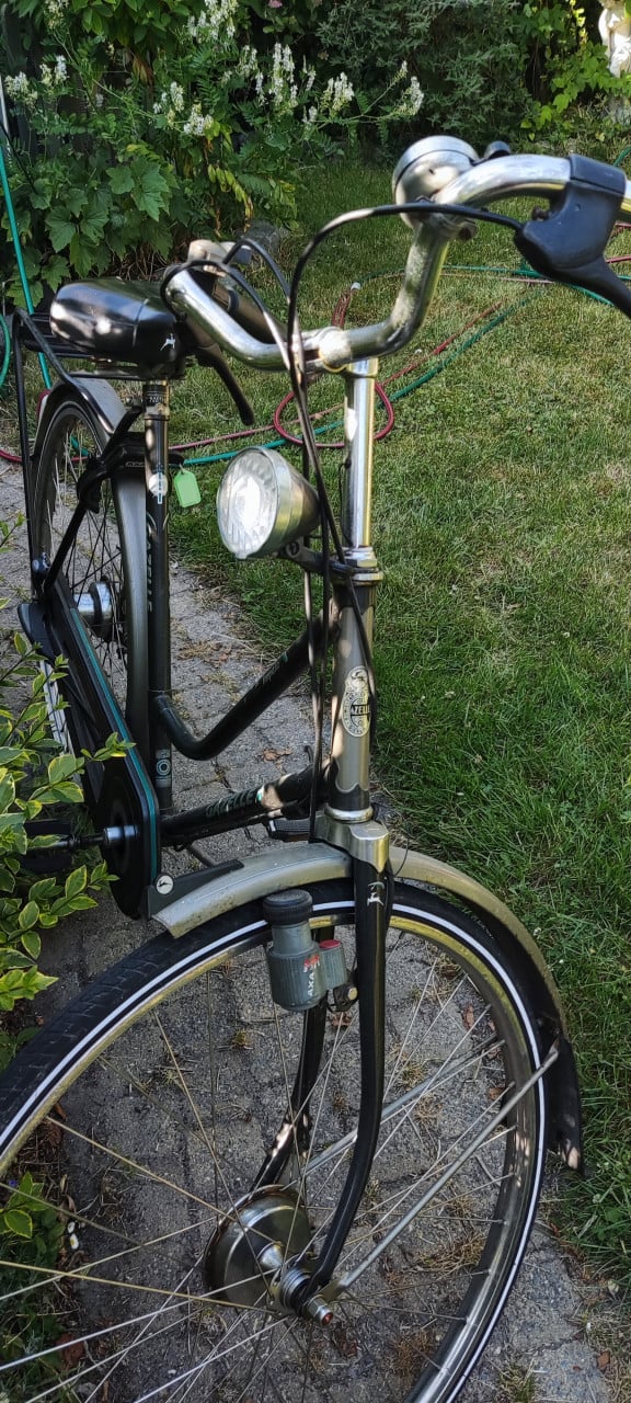 Gazelle damesfiets, kleiner frame, met 3 versnellingen
