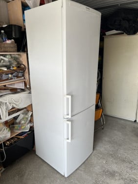 A+ klasse Siemens NoFrost koel vries combinatie Koelkast vriezer 180x60 cm.