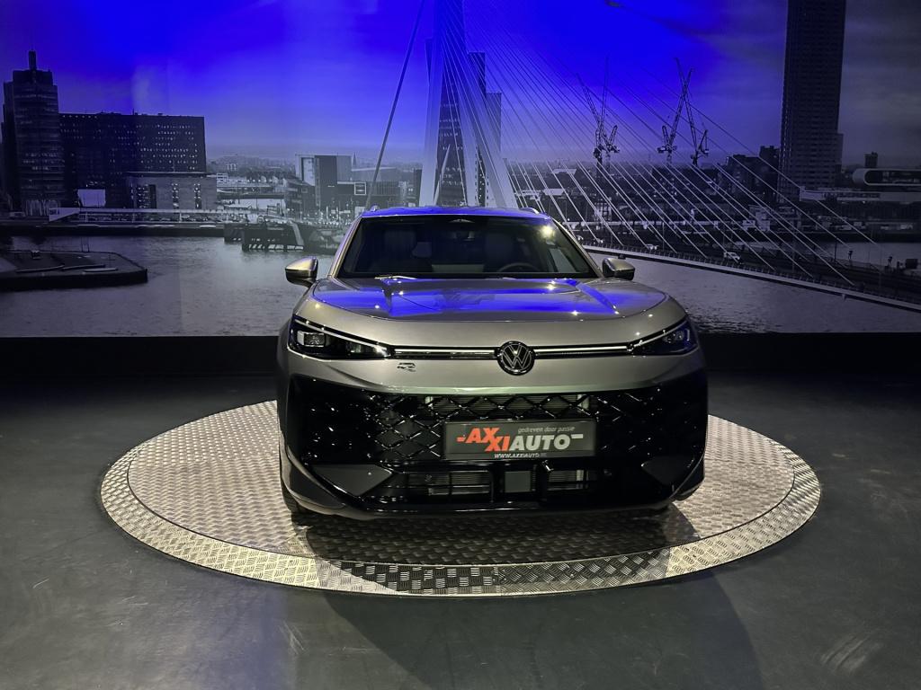 Volkswagen T-roc 1.5 etsi r-line first edition *led*camera*