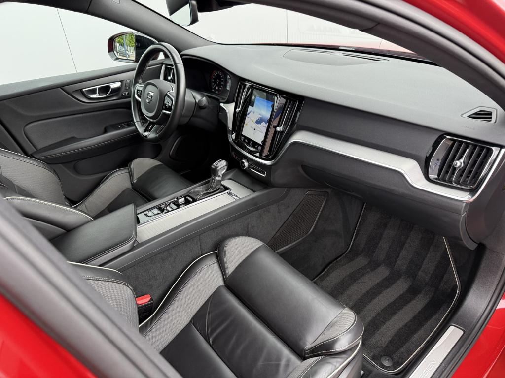 Volvo S60 2.0 t4 r-design 190pk | org. nl | top staat!