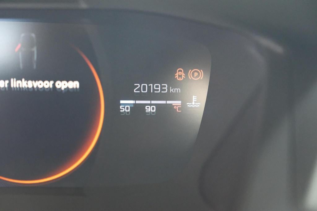 Peugeot 2008 puretech 130 eat8 gt | camera | apple carplay | parkeersensore