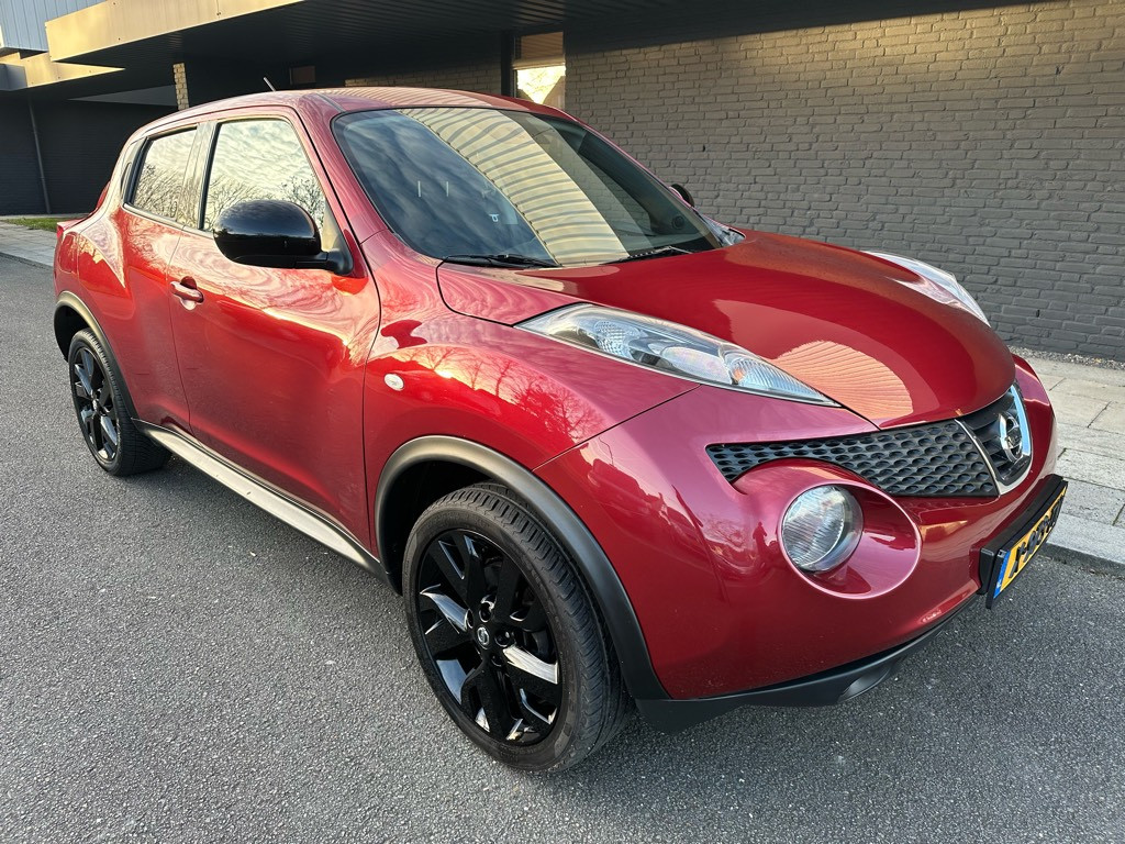 Nissan Juke 1.6 connect ed. cruise control / camera / climate