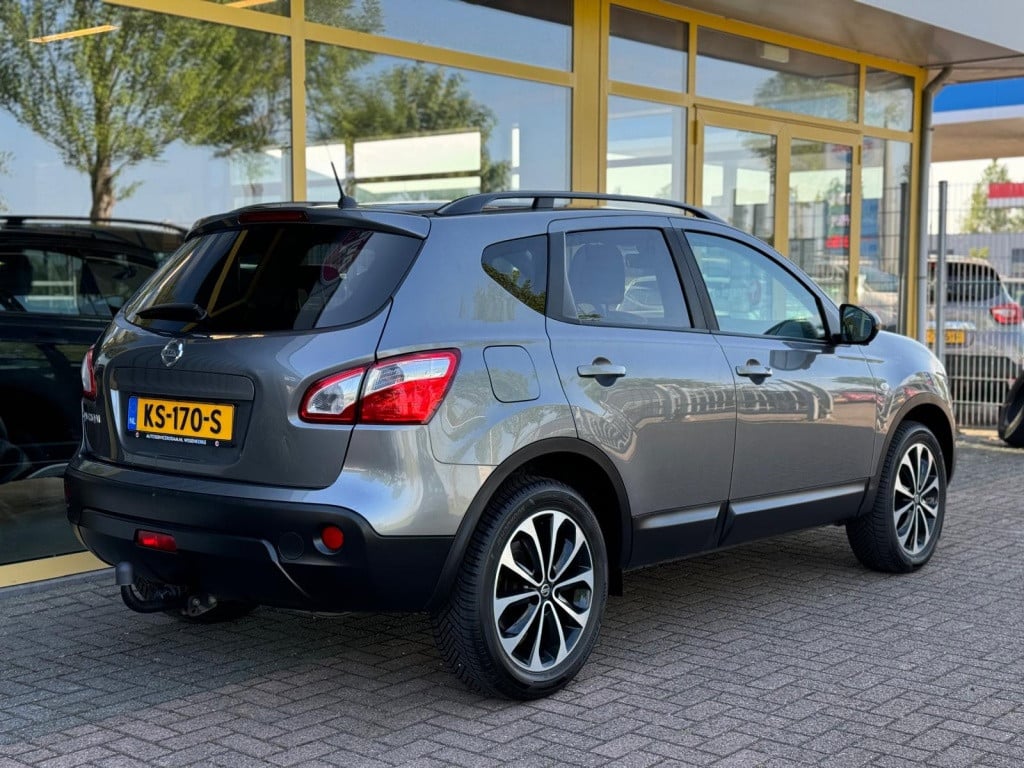 Nissan Qashqai 1.6 360