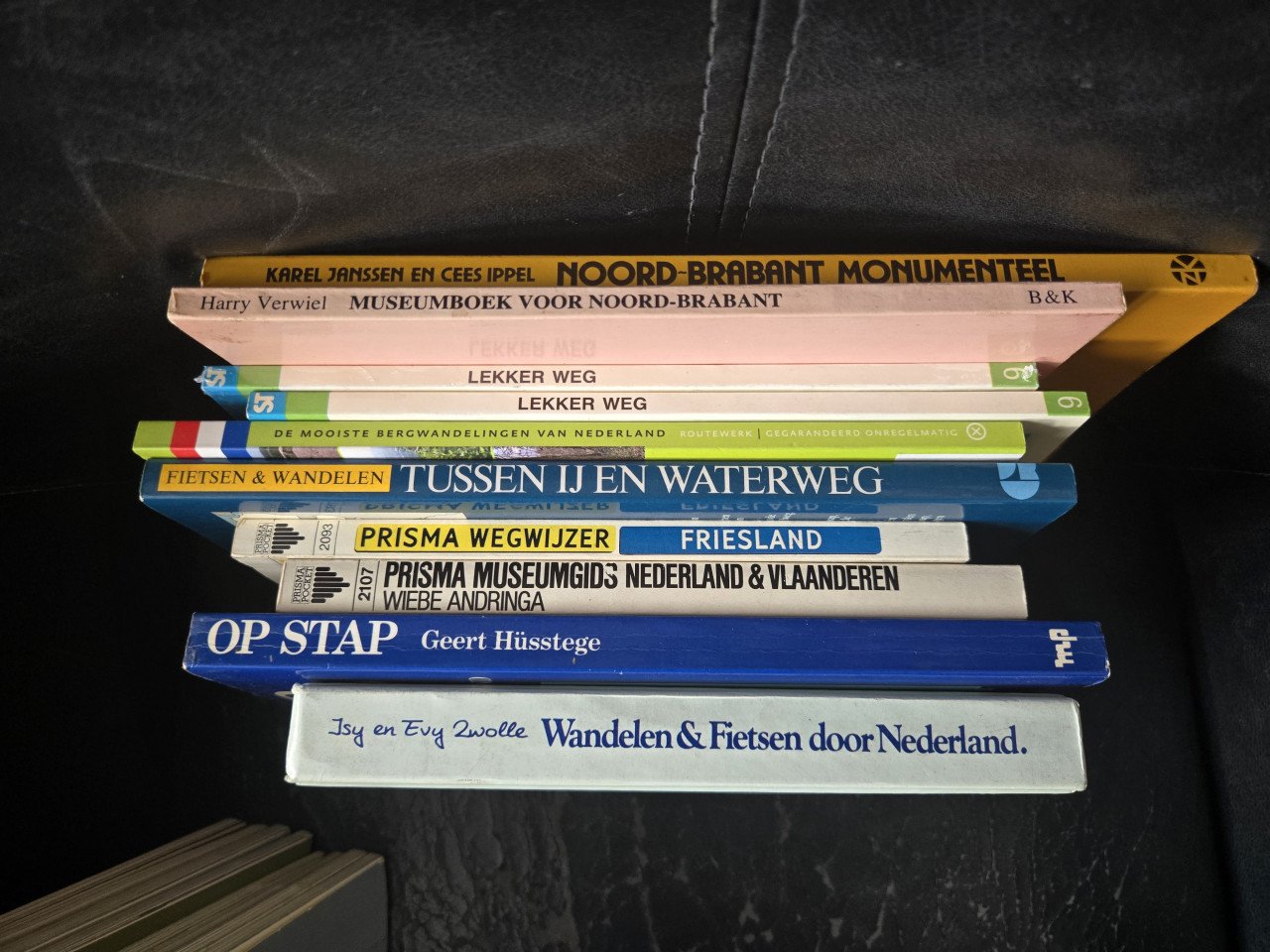 Boekjes"Serie Shell helpt u op weg 1 t/m 8 en 10 boeken: wandelen, fietsen