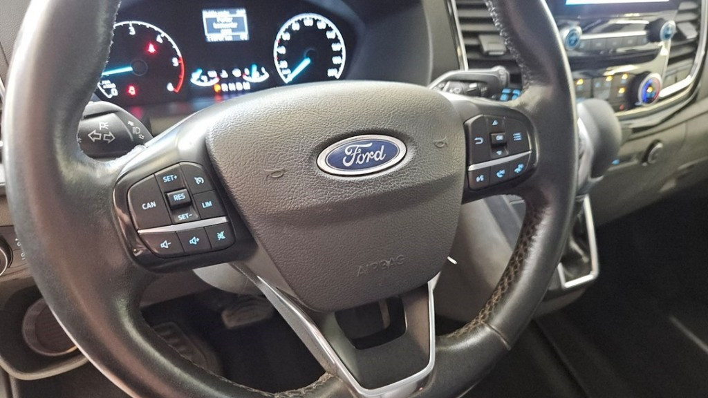 Ford Transit Custom 2.0 tdci 170 pk dubbele schuifdeur, leer, camera, trekh
