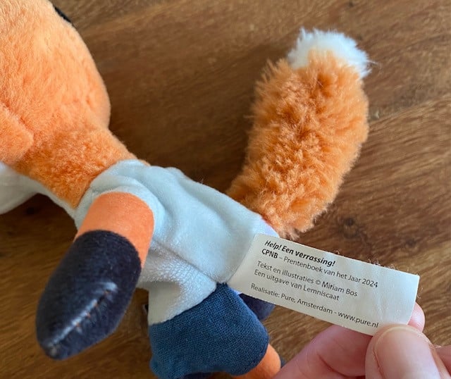 Vos vingerpoppetje | Uit Help! Een verrassing!
