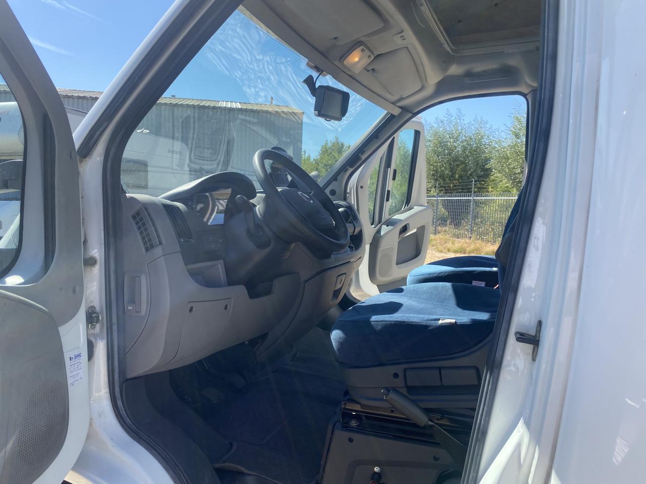 Keurige Mc Louis Spa P700 origineel Nederlandse camper van 1e eigenaar!