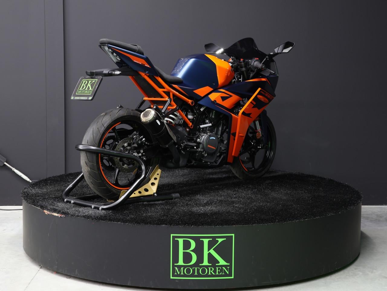 RC 390