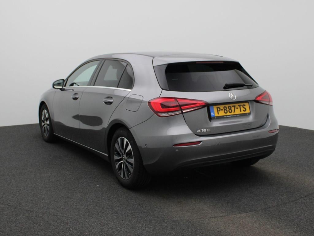 Mercedes-Benz A-Klasse 180 business solution | automaat | navigatie | achte