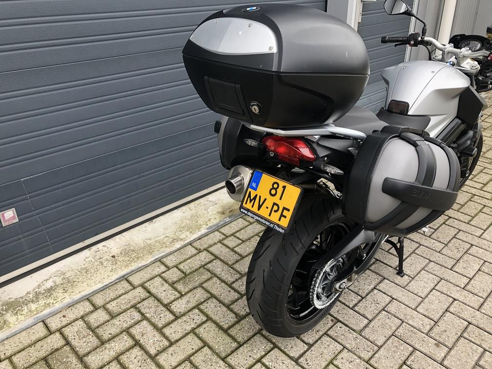 Mooie en complete BMW F800R uit 2010, 45 dkm, kofferset etc, rijklaar €4250