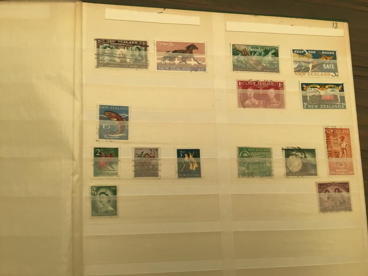 Postzegels uit diverse landen