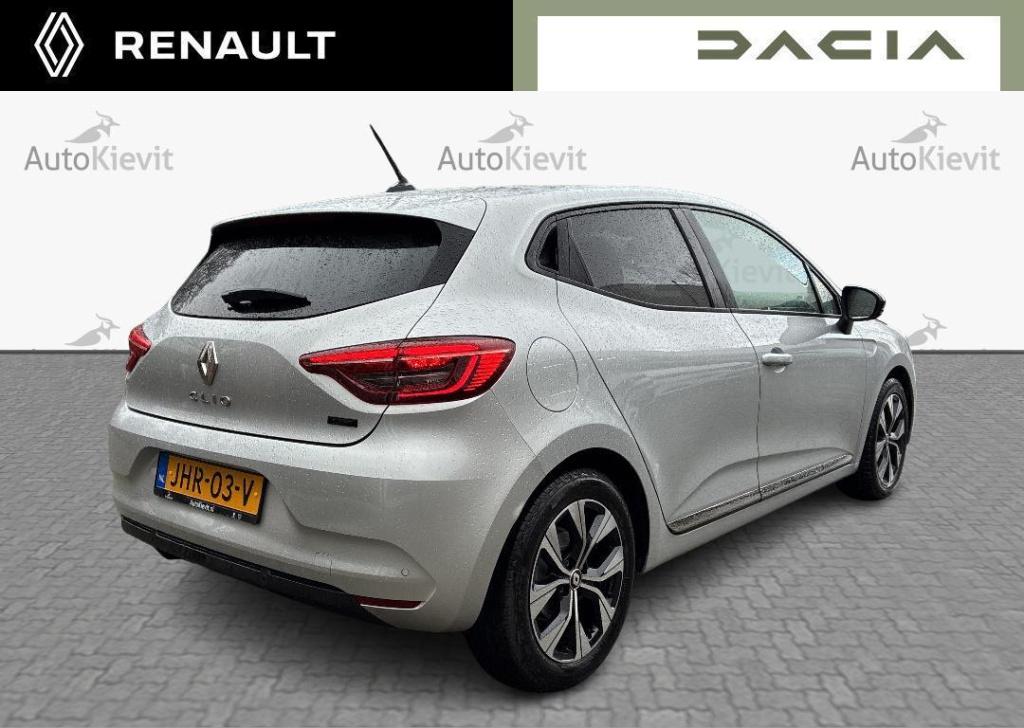 Renault Clio 1.6 e-tech hybrid 145 evolution
