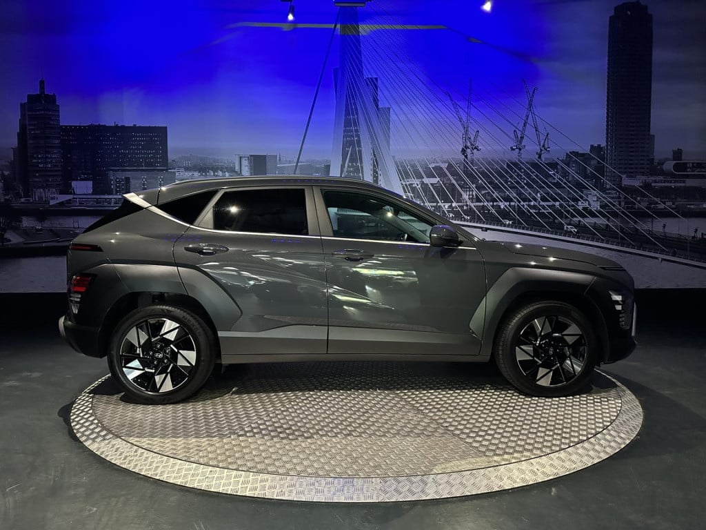 Hyundai Kona 1.6 gdi hev comfort smart *apple/android*camera*