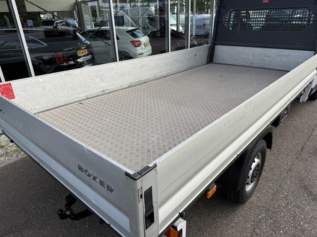 Peugeot Boxer 335 2.2 bluehdi 165 l4 pick-up | open laadbak | trekhaak 3.5t
