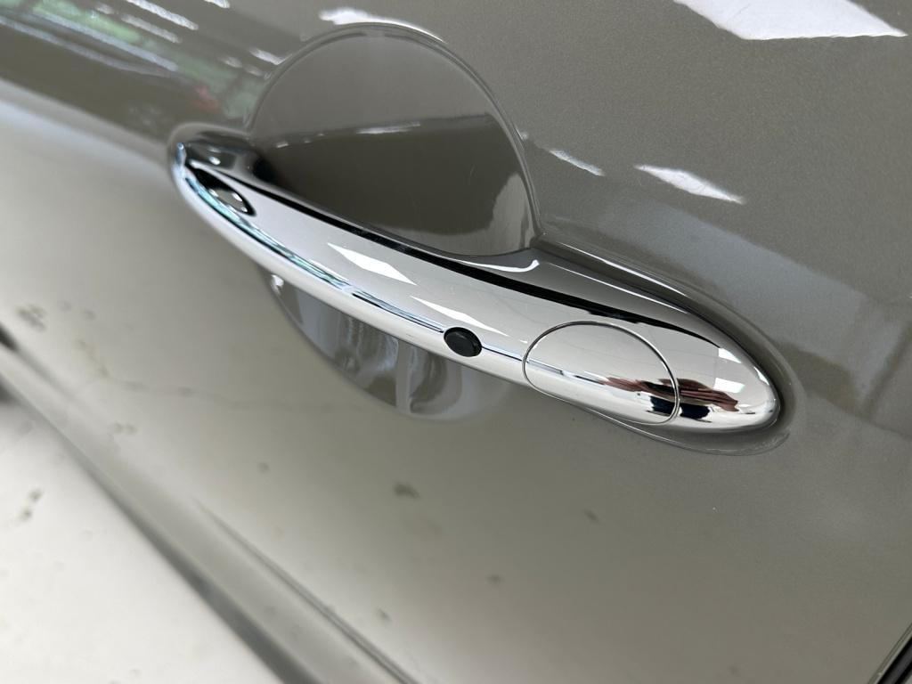 Mini 5-deurs 2.0 cooper s jcw | emerald grey | harman/kardon | yours interi