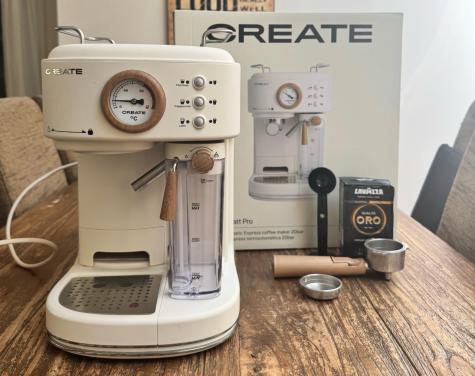 Halfautomatische espressomachine van Create, model Thera Retro Pro