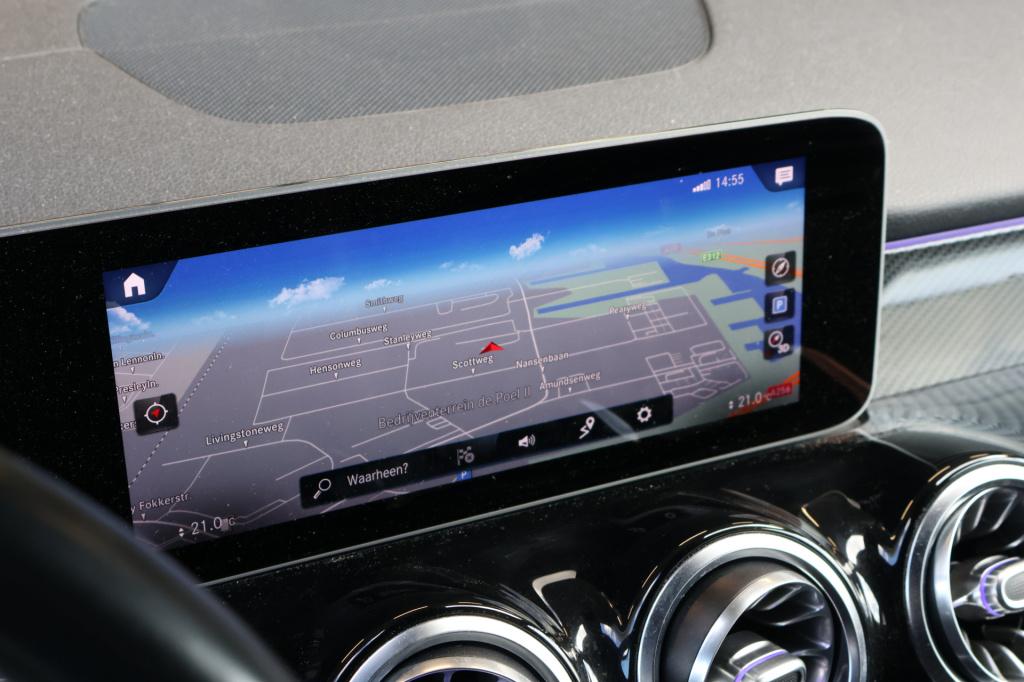 Mercedes-Benz Glb 180 d premium amg i btwi l camera l smartphone integratie