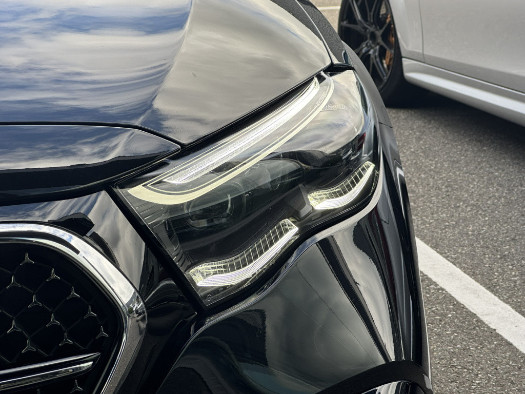 Mercedes-Benz E-Klasse 300 e amg line l panoramadak l 360 camera l head-up 