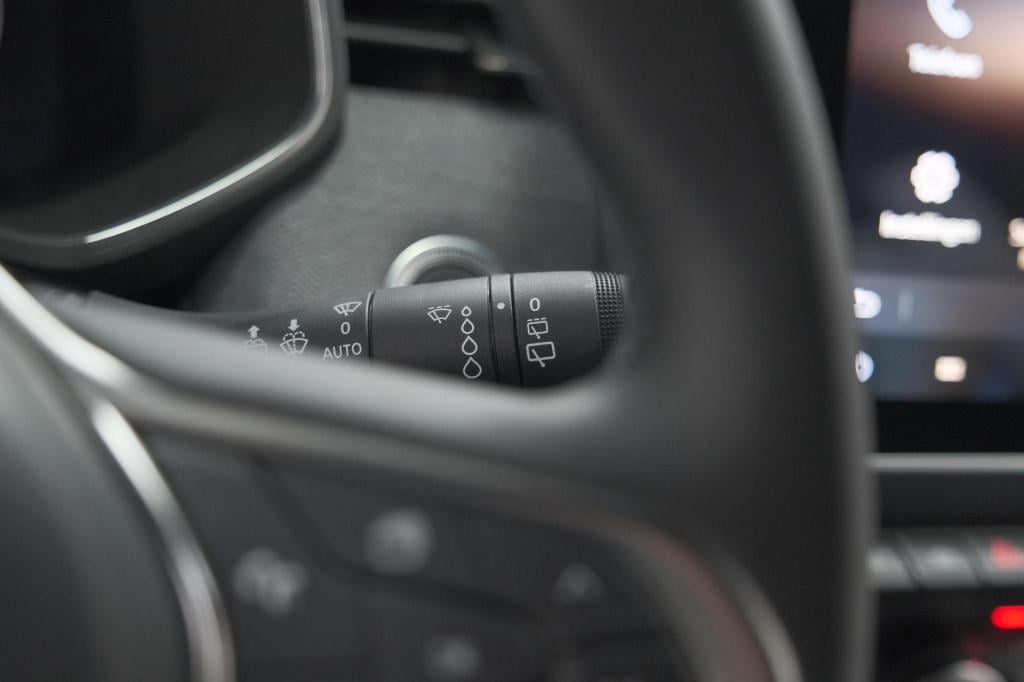 Renault Clio 1.0 tce 90 gpf techno | 360 camera | adaptieve cruise control 