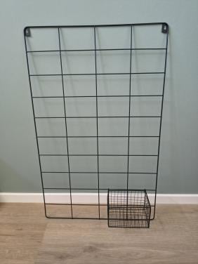 Te koop: Metalen wandrek