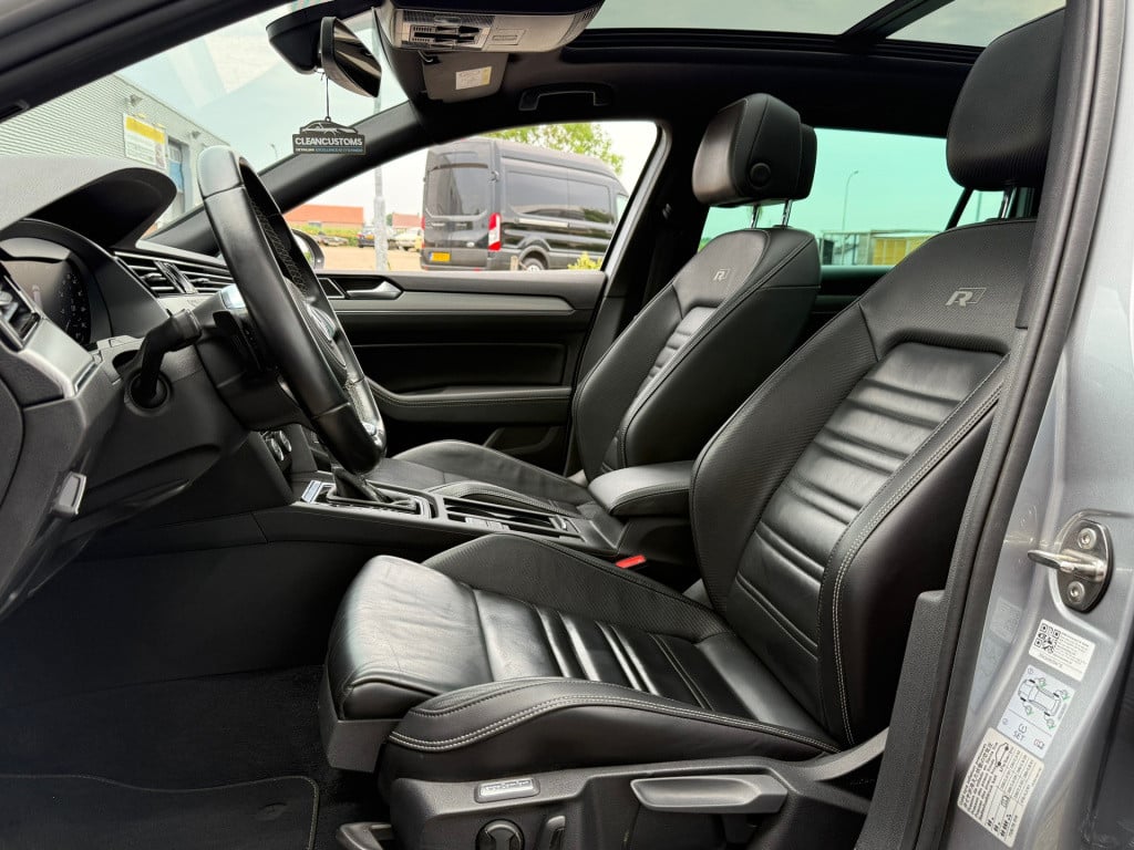 Volkswagen Passat variant 1.4 tsi act highline business r