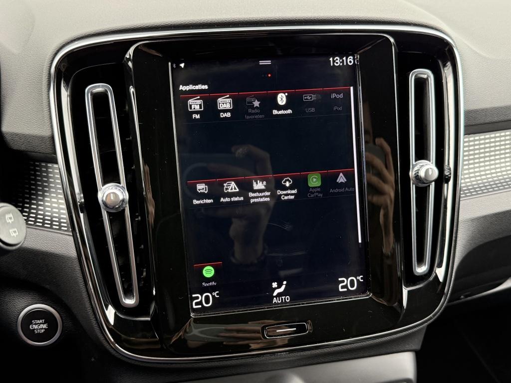 Volvo XC40 t5 262pk recharge r-design| adap.cruise| trekhaak| camera| keyle