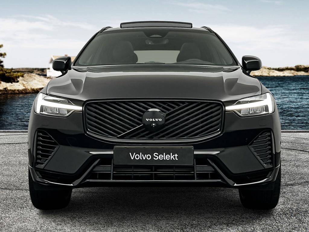 Volvo XC60 t6 398pk recharge ultra black edition | b&w | luchtvering | full