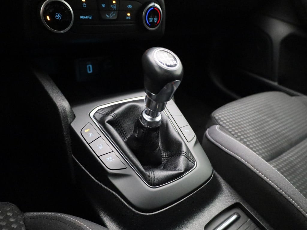 Ford Focus 1.0 ecoboost trend edition business navigatie - parkeersensoren 