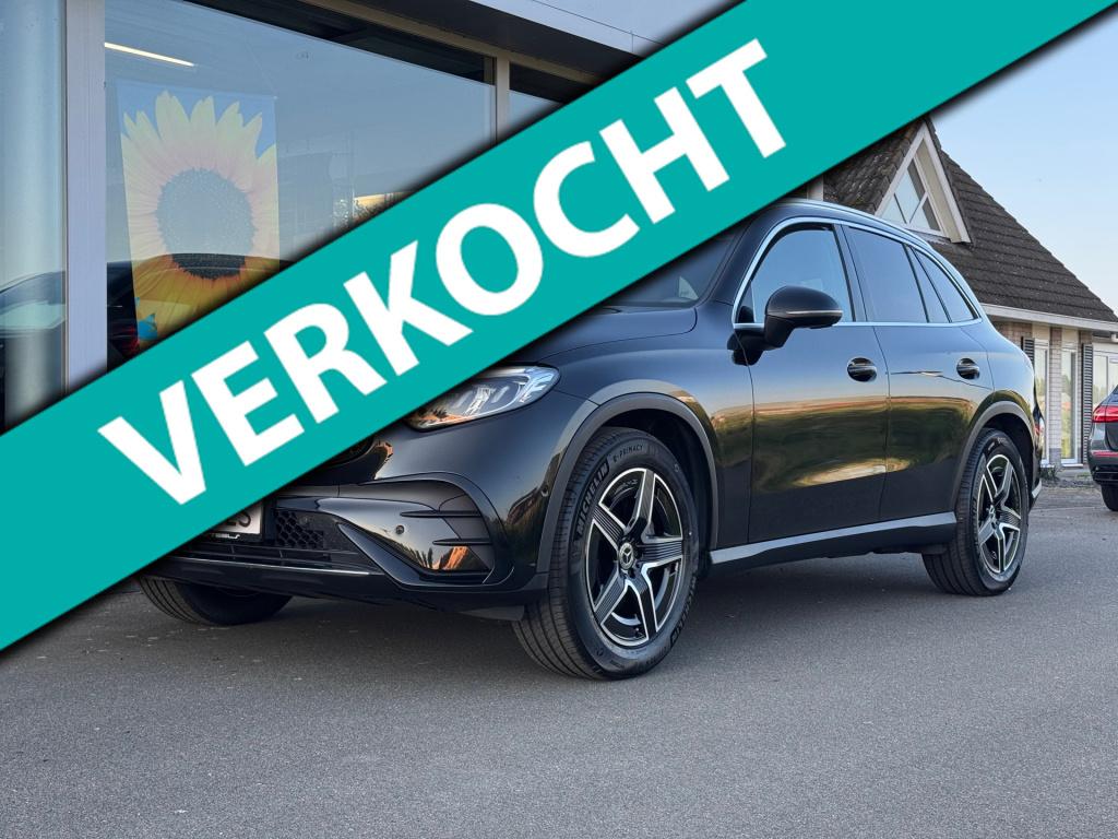 Mercedes-Benz Glc 200 4matic amg line automaat , elektrische trekhaak panor