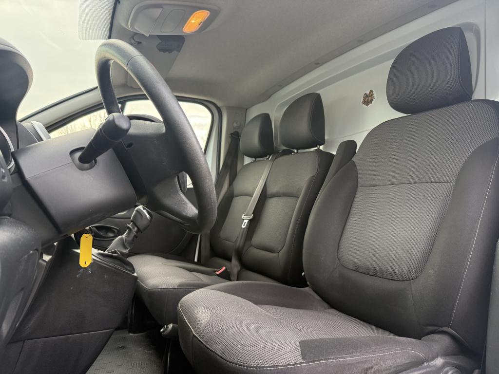 Renault Trafic 2.0 dci 170pk! t29 l2h1 comfort | nl-auto | 1e eig | navi | 