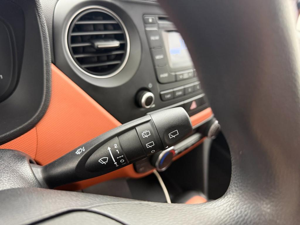 Hyundai I 10 occasion 1.0i i-motion comfort plus | zwart | tweedehands hyun