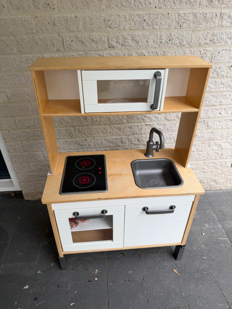 Kinder speelkeuken