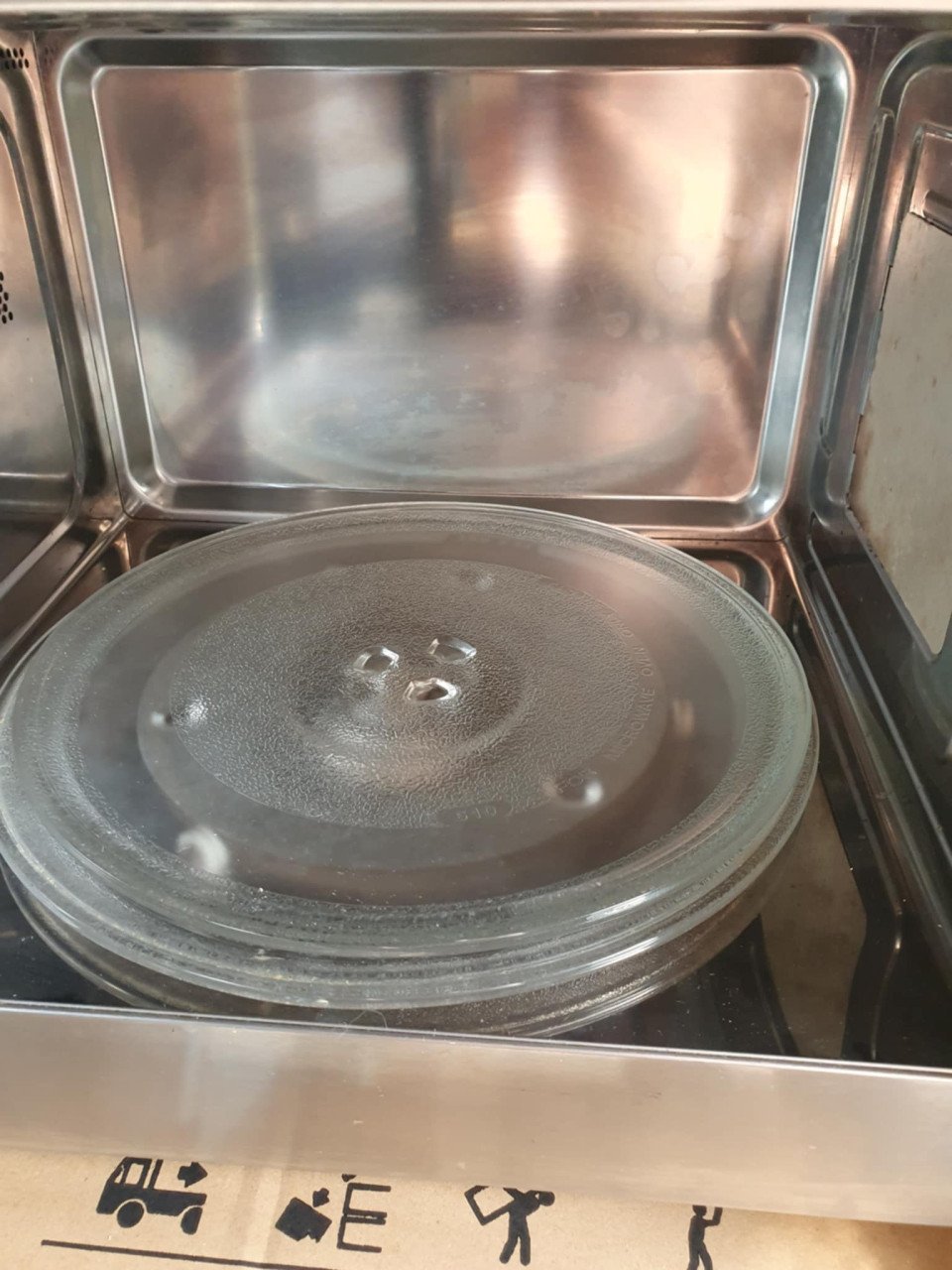 Zwarte Bosch inbouw magnetron