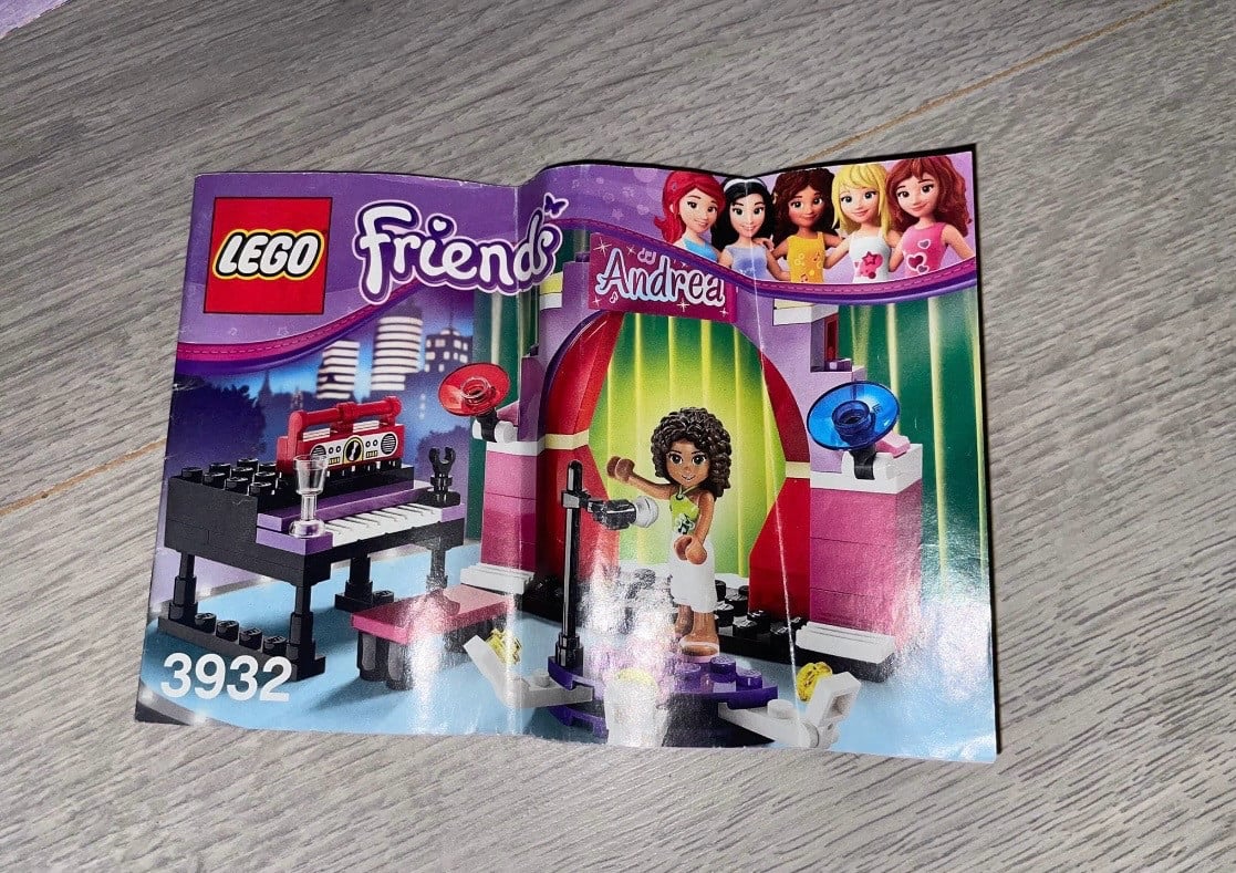 12 sets lego friends