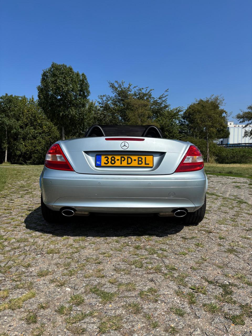 Mercedes SLK