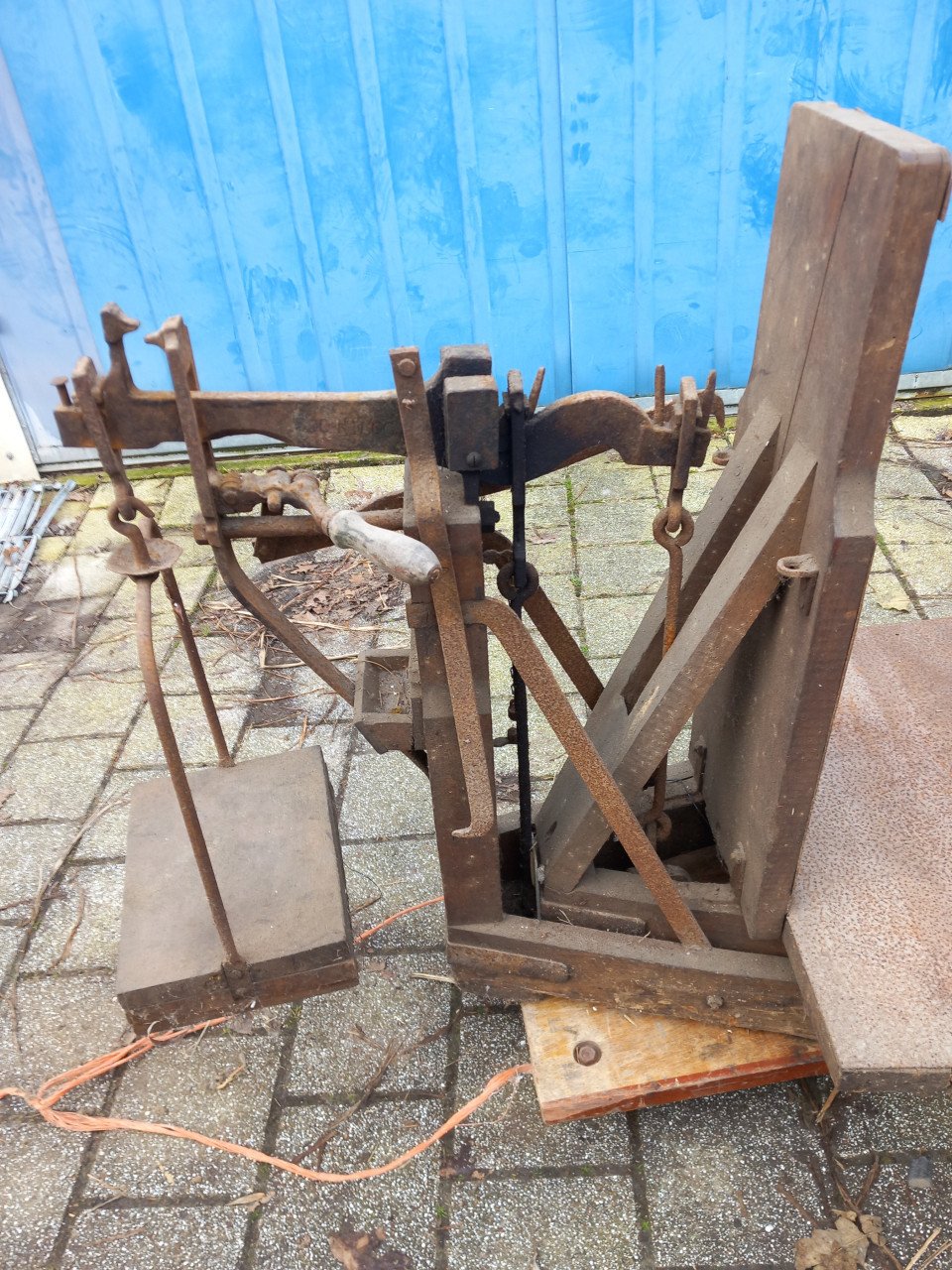 Oude  BASCULE