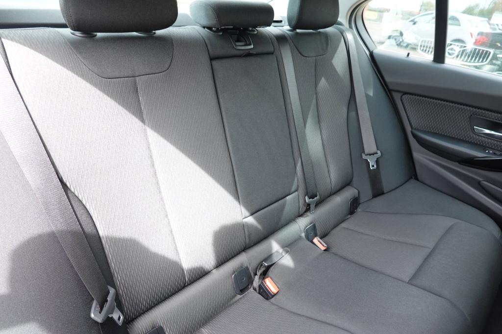 BMW 3-serie 320i executive