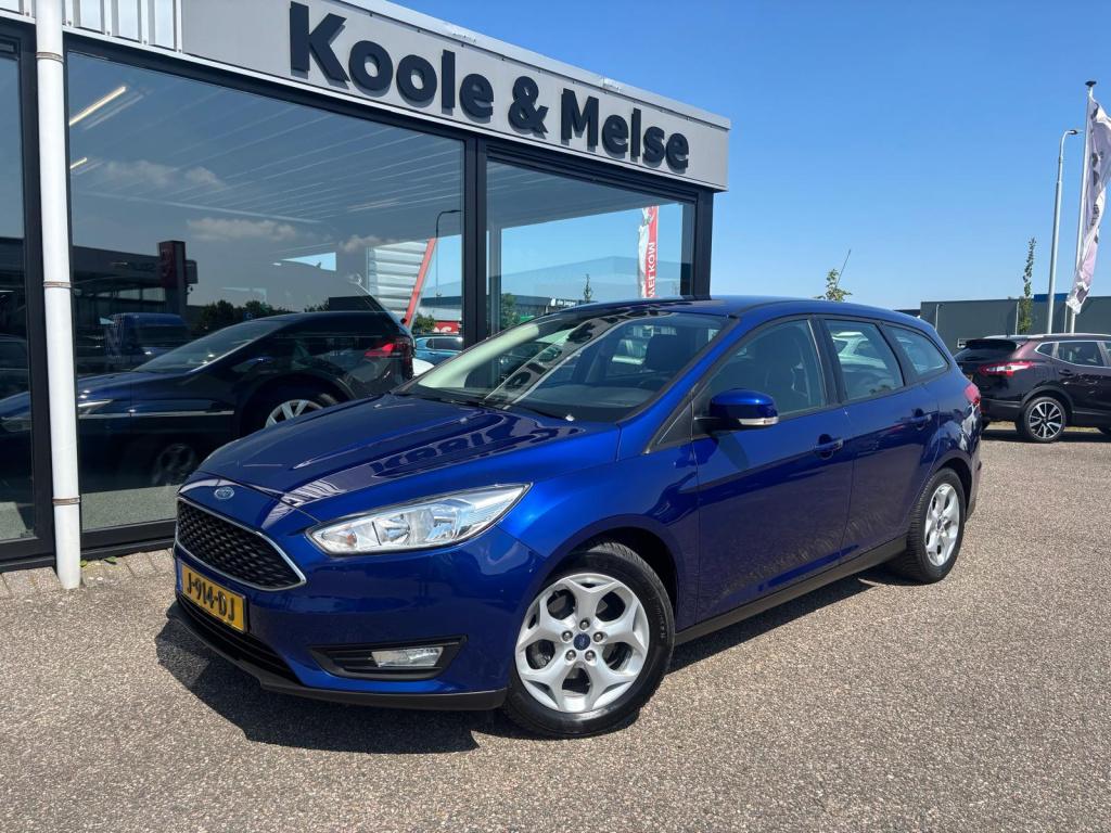 Ford Focus wagon 1.0 ecoboost 125pk titanium edition, winterpakket, trekhaa