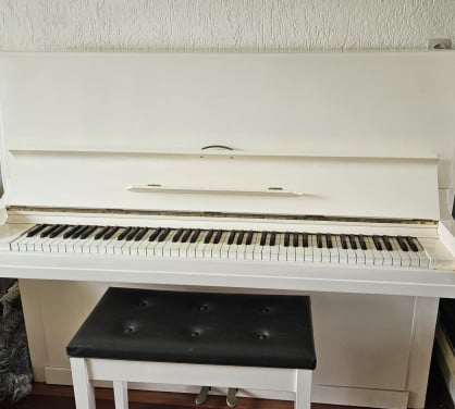 Te koop: Piano