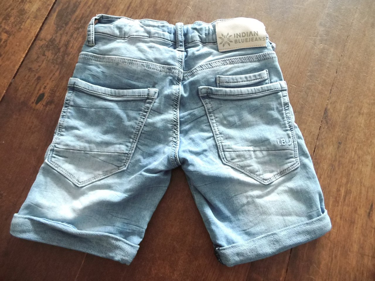 Indian Bleu jeans maat 122.