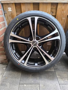 Borbet xl velgen 18x8j 5x114.3