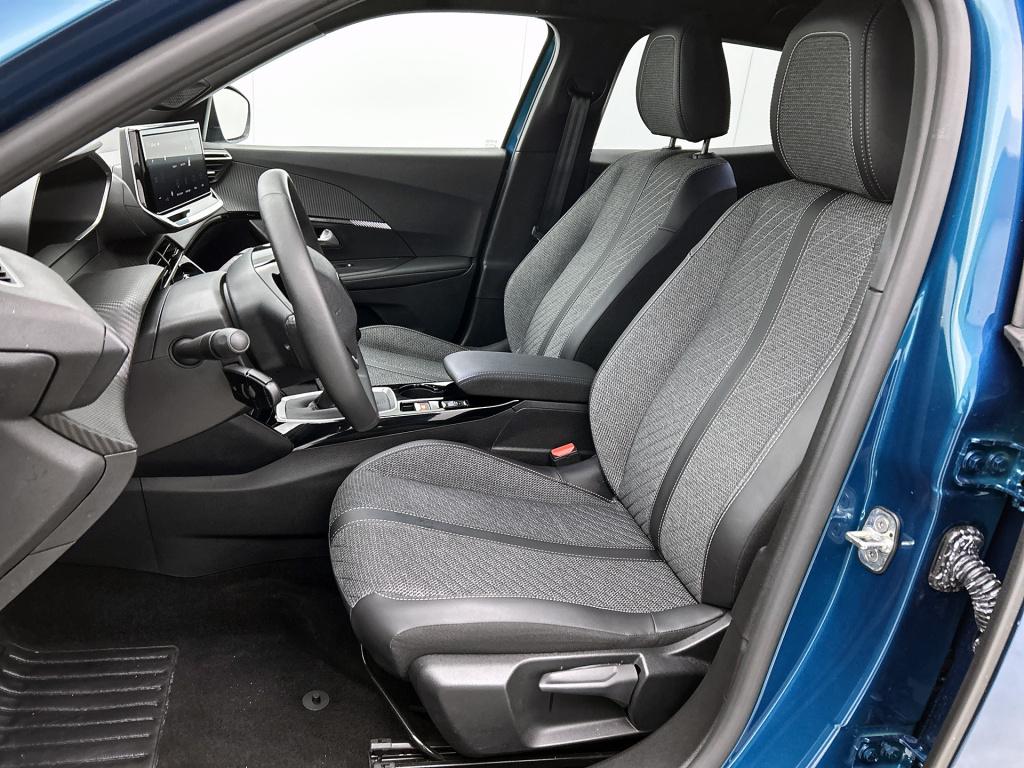 Peugeot 2008 100 pk allure | rijklaar | parkeersensoren rondom | apple carp