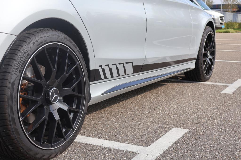 Mercedes-Benz C-Klasse 180 ambition l amg l panoromadak l luchtvering airma